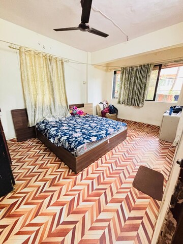 Bedroom in 2 BHK Apartment at Andheri West – for Rent