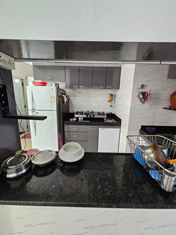 Team Area in 1 BHK Apartment at Dheeraj Enclave, Borivali East – for Rent