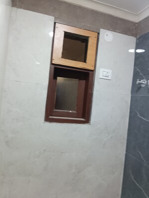 Room in 1 RK Builder Floor at Maidan Garhi – for Sale