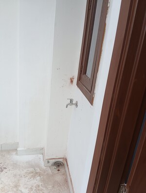 Bathroom in 1 RK Builder Floor at Maidan Garhi – for Sale