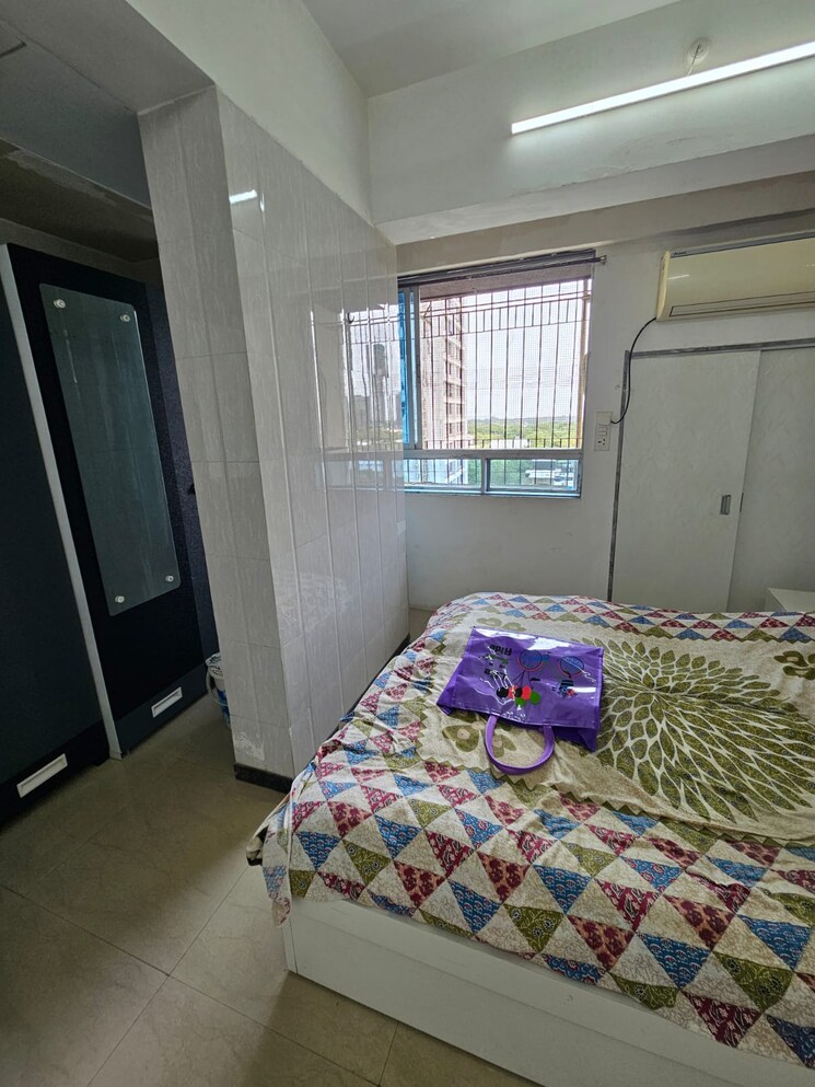 Bedroom, radha-madhav 3 Bedroom 1400 Sq.Ft. Apartment In Borivali East Mumbai 9130194