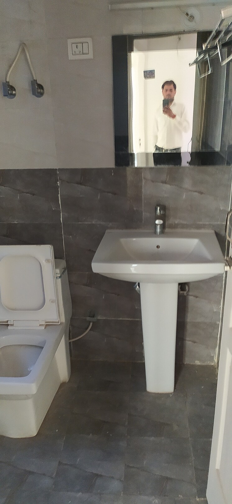 Bathroom, migsun-ultimo 2.5 Bedroom 995 Sq.Ft. Apartment In Omicron Iii Greater Noida Greater Noida 9130206