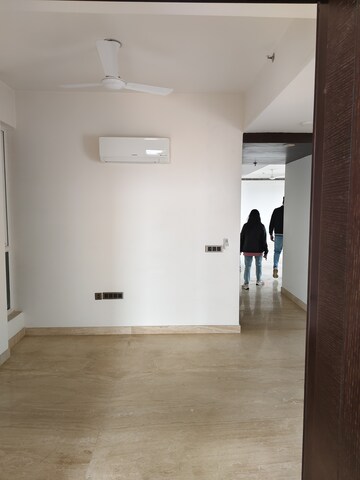 Room in 3 BHK Apartment at M3M Skywalk, Sector 74 – for Sale