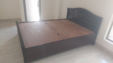 Room in 3 BHK Apartment at Uttarayan Ville, Kahilipara – for Rent