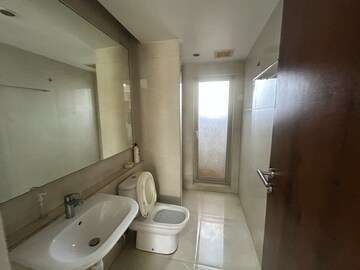 Bathroom in 3 BHK Apartment at Hiranandani Estate Rodas Enclave, Hiranandani Estate – for Rent