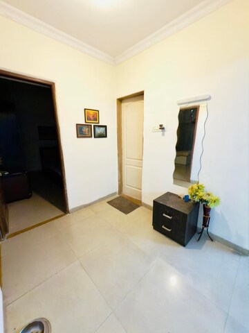 Living Room in 2 BHK Apartment at Andheri West – for Rent