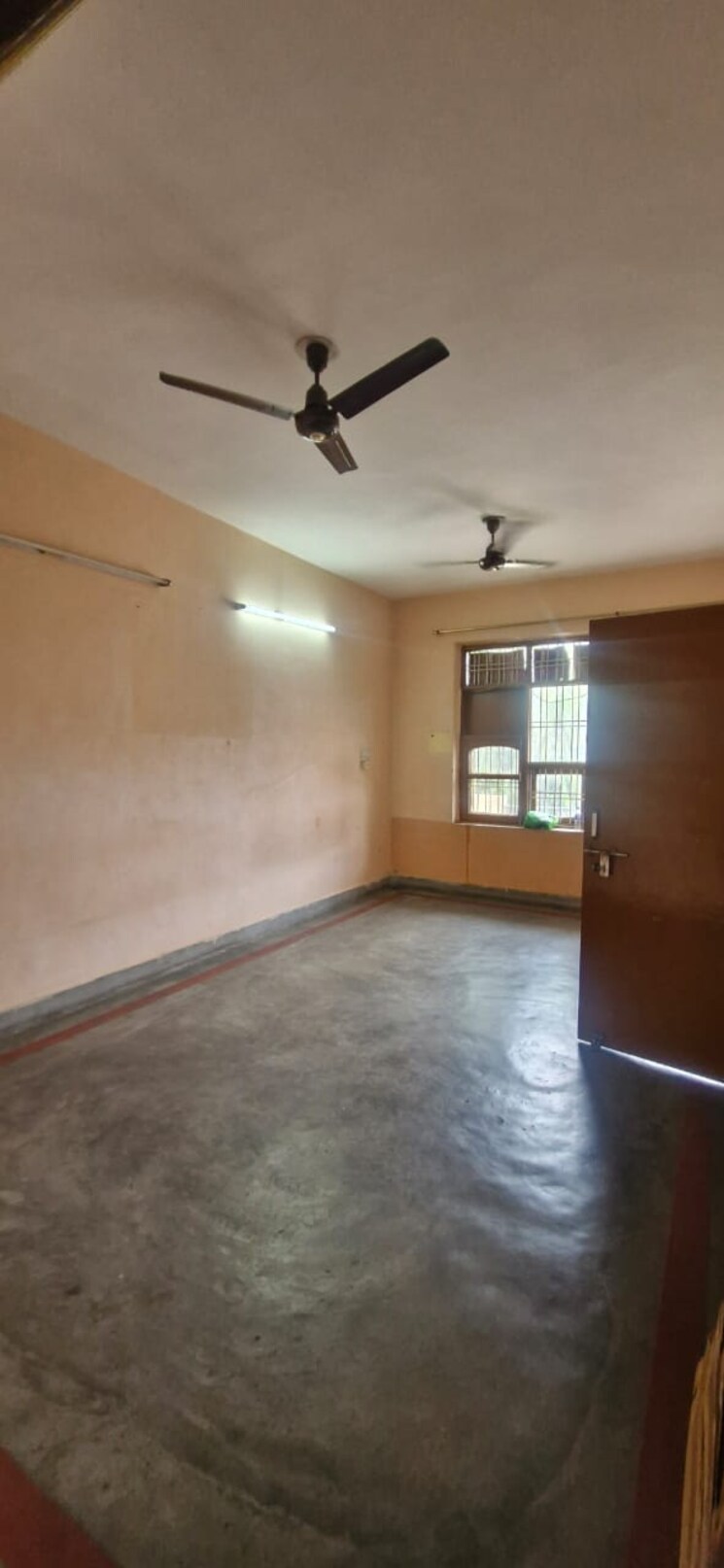 Room, sector 7 2 Bedroom 133 Sq.Ft. Independent House In Sector 7 Faridabad 9130298