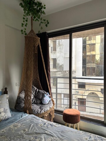 Living Room in 3 BHK Apartment at Andheri West – for Rent