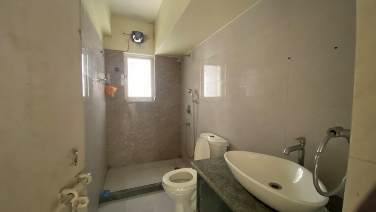 Bathroom, bengal-dcl-sampoorna 3 Bedroom 1860 Sq.Ft. Apartment In Rajarhat Kolkata 9130301