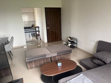 Living Room in 3 BHK Apartment at Andheri West – for Rent