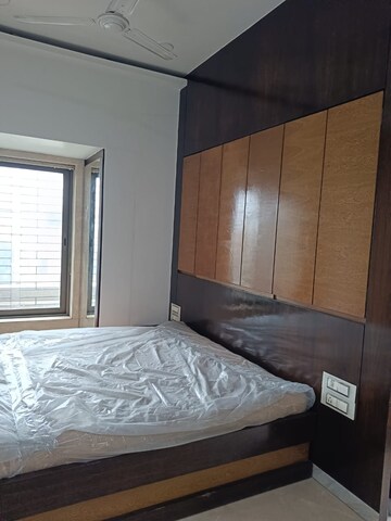 Bedroom in 2 BHK Apartment at Krishnamai Apartments, Worli – for Rent