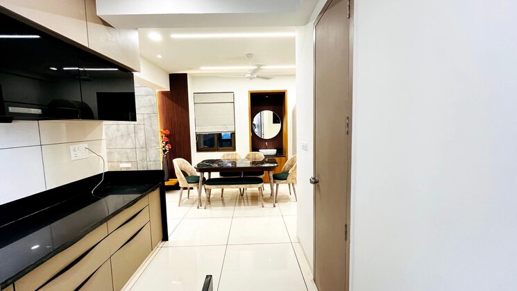 Team Area, andheri west 3 Bedroom 1300 Sq.Ft. Apartment In Andheri West Mumbai 9130325