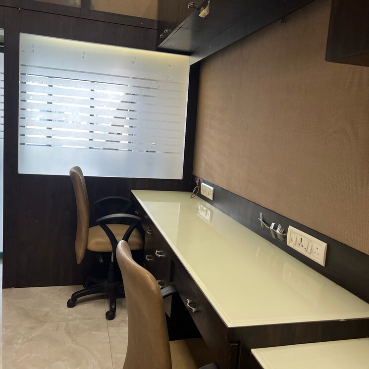 Team Area, neo-corporate-plaza Commercial Office Space 588 Sq.Ft. In Kanch Pada Mumbai 9130322