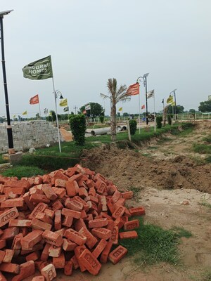  Plot – Exterior View View at Sikandrabad - for Sale