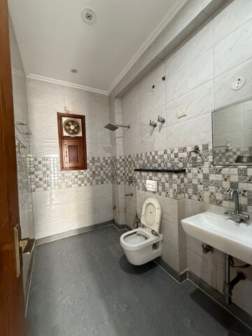 Bathroom in 4 BHK Builder Floor at Vasant Kunj – for Rent