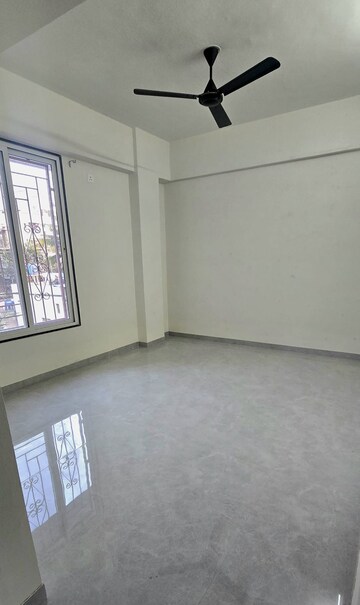 Room in 3 BHK Apartment at Vadhu Budruk – for Rent