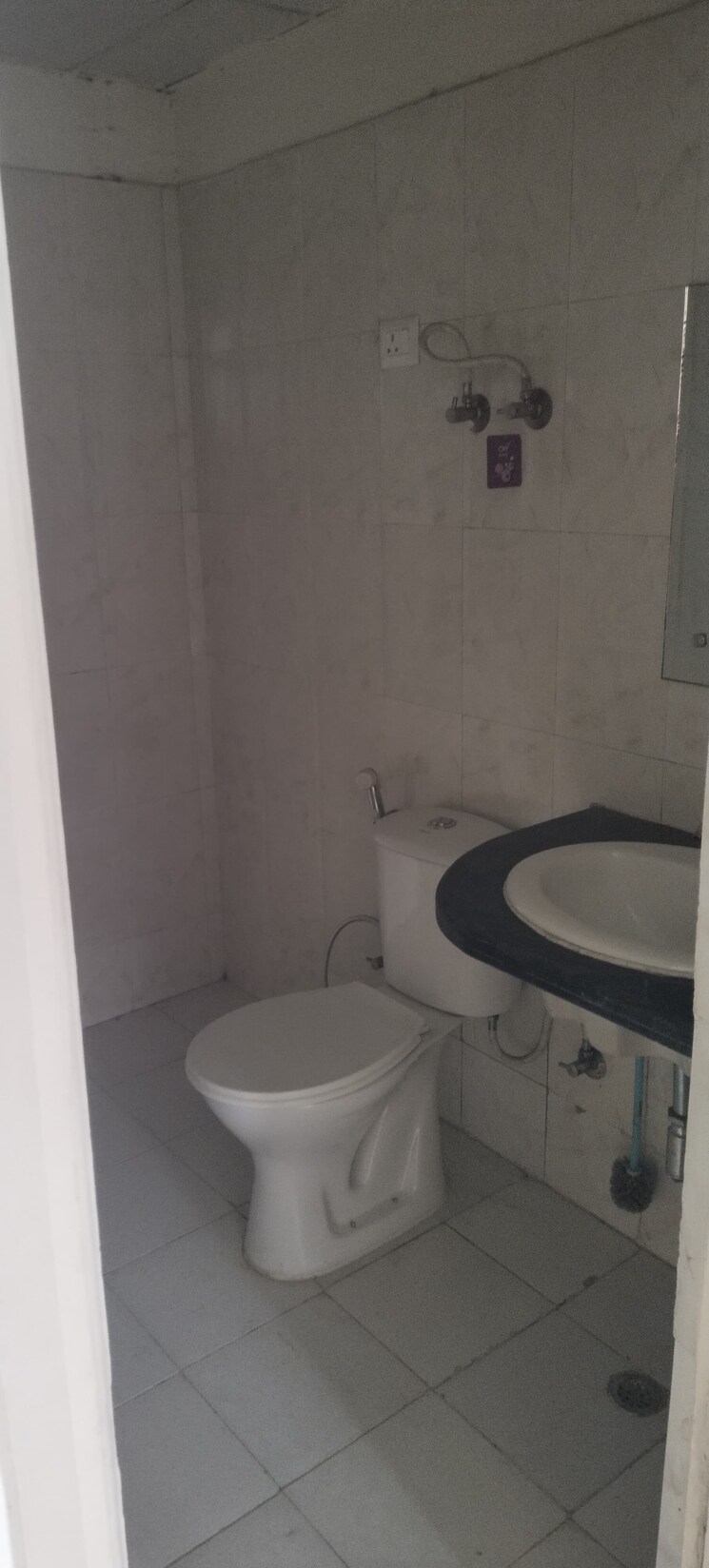 Bathroom, ac-tower 3 Bedroom 1725 Sq.Ft. Apartment In Sector 84 Gurgaon 9130341
