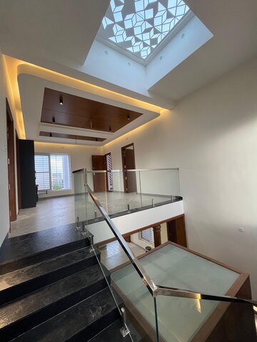 Staircase in 4 BHK Villa at Villankurichi – for Sale