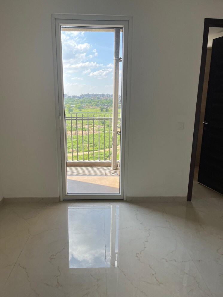 Room, smart-world-orchard 3 Bedroom 1850 Sq.Ft. Builder Floor In Sector 61 Gurgaon 9130395