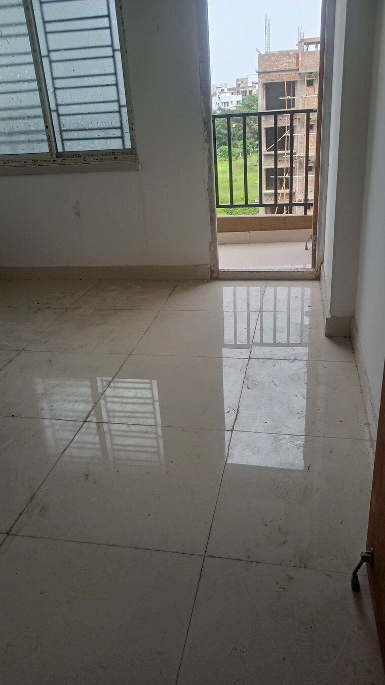 Bathroom, new-town-tower 1 Bedroom 500 Sq.Ft. Apartment In New Town Action Area 1 Kolkata 9130411
