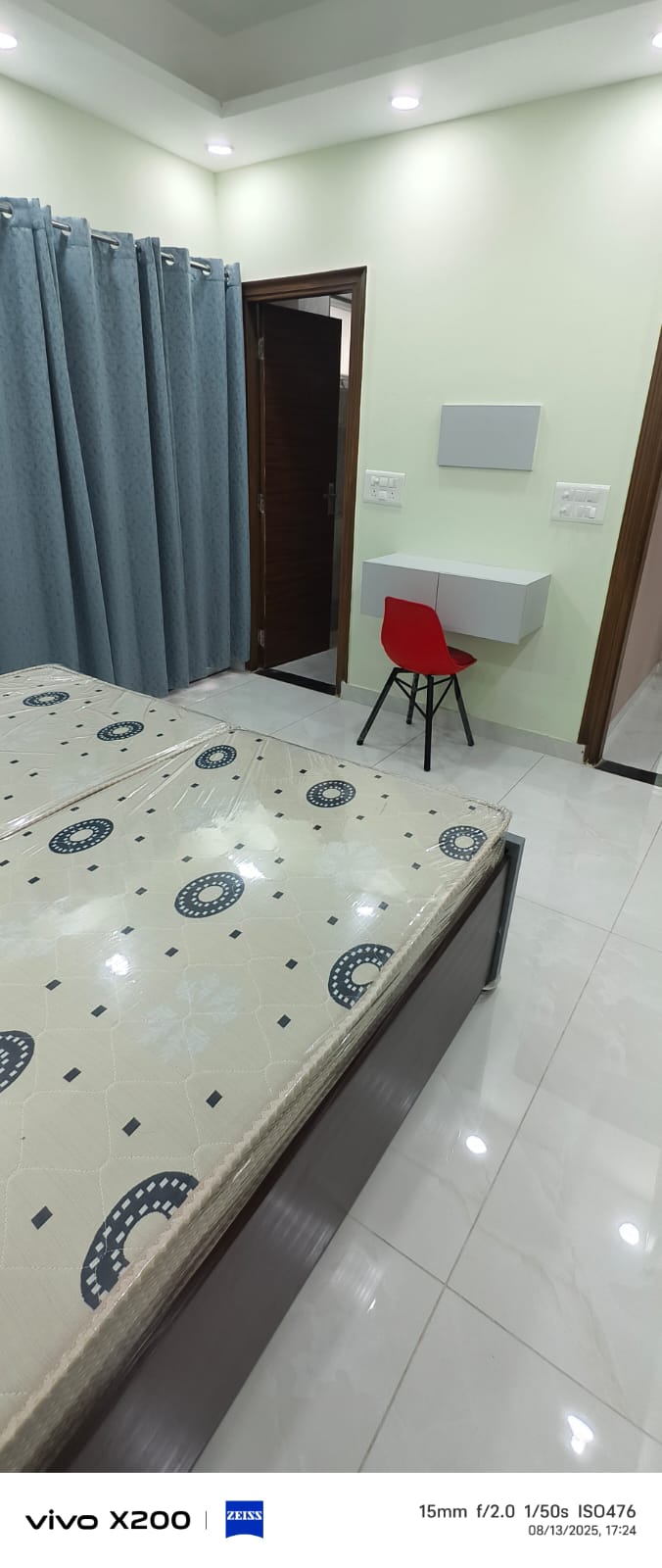3 BHK + Pooja Room Builder Floor For Rent in Unitech South City II