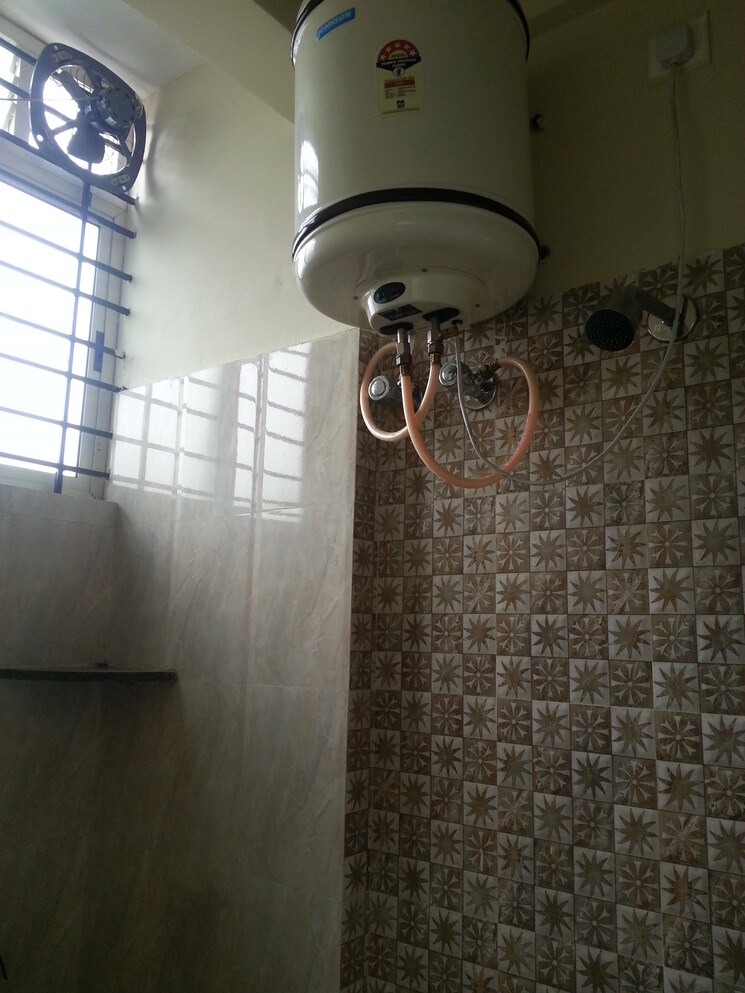 Bathroom, rt nagar 2 Bedroom 800 Sq.Ft. Independent House In Rt Nagar Bangalore 9130460