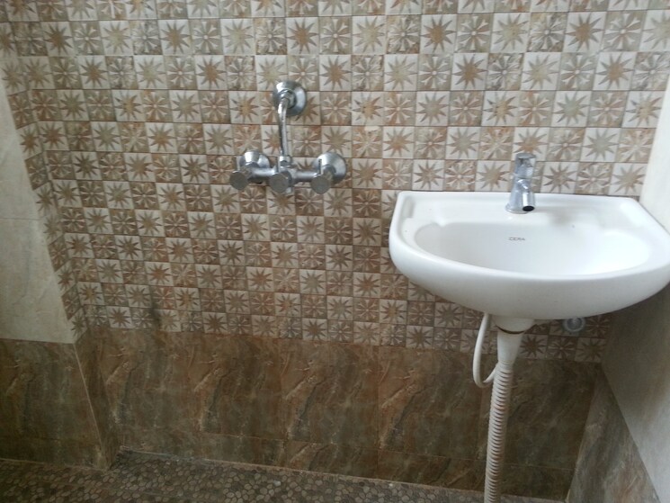 Bathroom, rt nagar 2 Bedroom 800 Sq.Ft. Independent House In Rt Nagar Bangalore 9130460