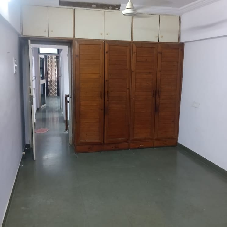 Room, unnat-nagar-43-44 2.5 Bedroom 1250 Sq.Ft. Villa In Goregaon West Mumbai 9130480