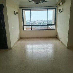 Room in 3 BHK Apartment at Omaxe The Nile, Sector 49 – for Sale