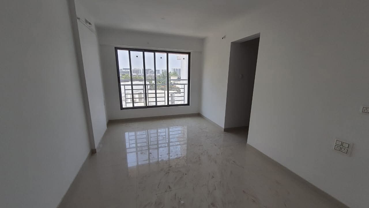 2 BHK + Extra Room Apartment For Sale in Om Sai Chembur Nandadeep CHS