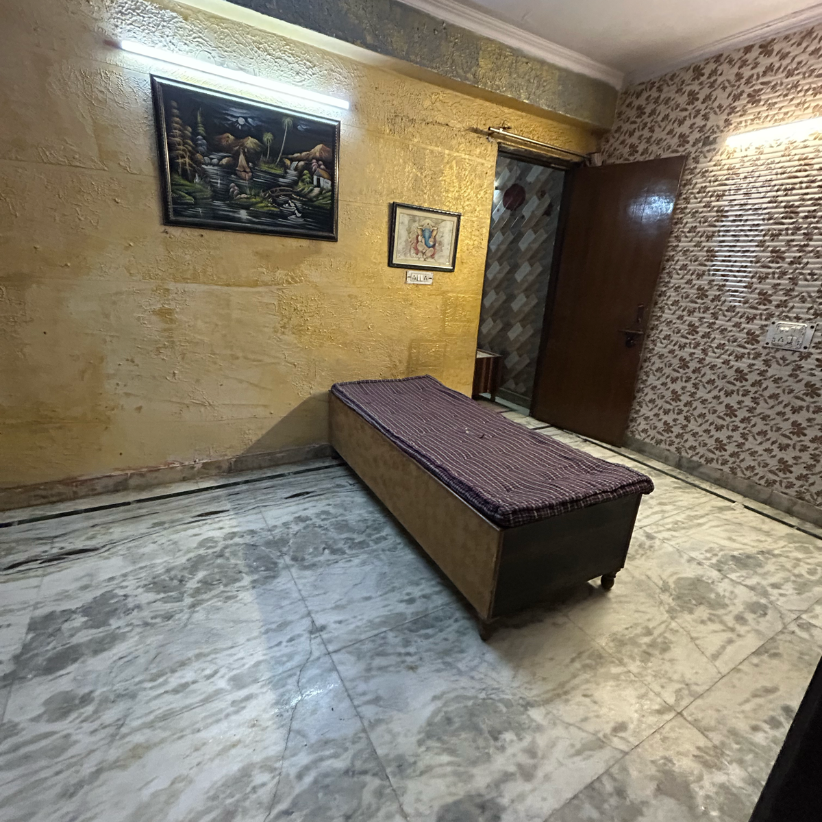 1 BHK + Pooja Room Builder Floor For Rent in Kotla Mubarakpur 