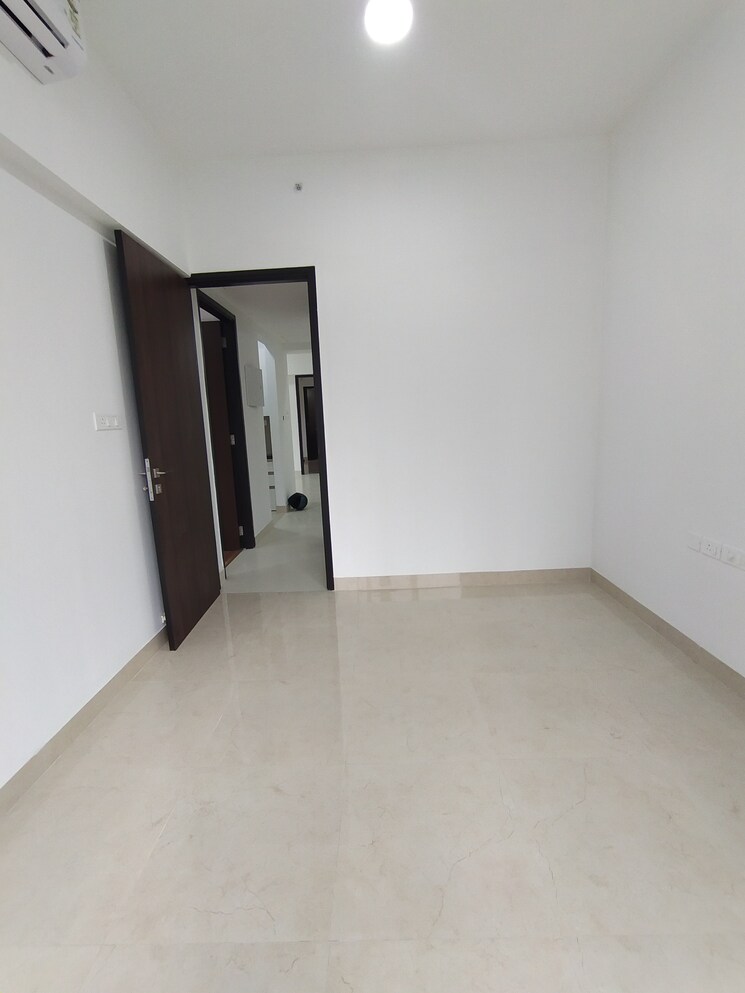 undefined, runwal-forests 3 Bedroom 985 Sq.Ft. Apartment In Kanjurmarg West Mumbai 9130646