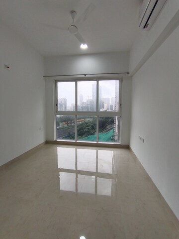 Room in 3 BHK Apartment at Runwal Forests, Kanjurmarg West – for Rent