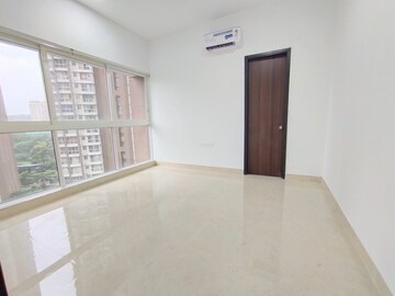 Room in 3 BHK Apartment at Runwal Forests, Kanjurmarg West – for Rent