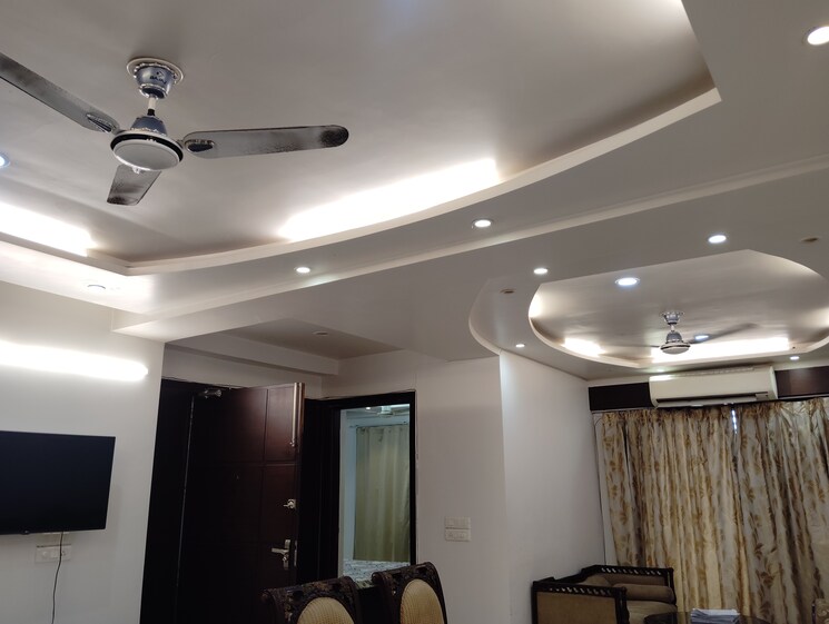 Team Area, jungpura extension 3 Bedroom 1450 Sq.Ft. Builder Floor In Jungpura Extension Delhi 9130695