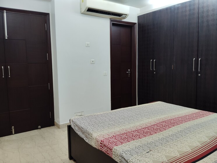 Bedroom, jungpura extension 3 Bedroom 1450 Sq.Ft. Builder Floor In Jungpura Extension Delhi 9130695
