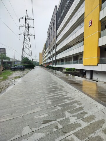  Shop – Exterior View View at Galaxy Blue Sapphire Plaza, Sector 4 Greater Noida - for Rent