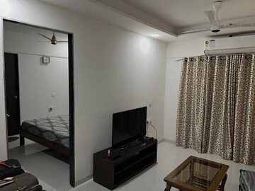 Team Area in 1 BHK Apartment at Oxford Navrang Crystal, Goregaon West – for Rent