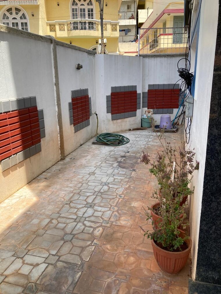Balcony, rt nagar 6+ Bedroom 8400 Sq.Ft. Villa In Rt Nagar Bangalore 9130757