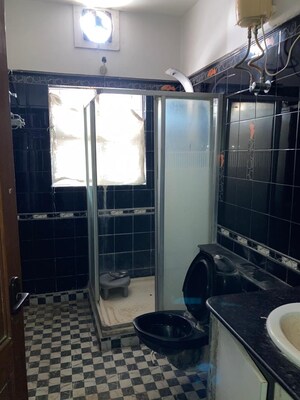 Bathroom in 6+ BHK Villa at Rt Nagar – for Sale