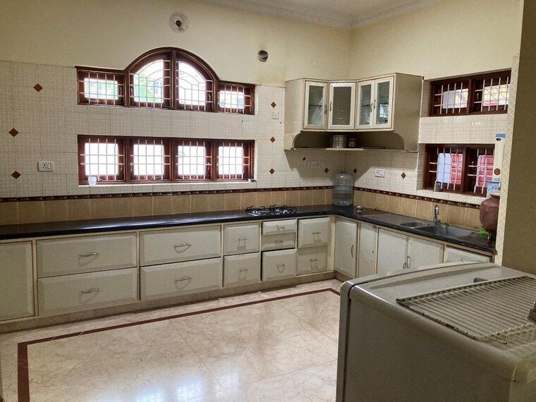 Kitchen, rt nagar 6+ Bedroom 8400 Sq.Ft. Villa In Rt Nagar Bangalore 9130757