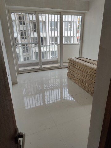Master Bedroom in 4 BHK Apartment at Techstone Casa Amanta, Lulla Nagar – for Rent