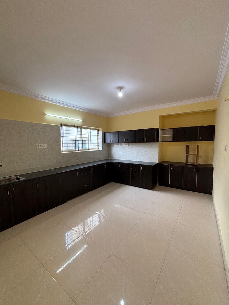 Kitchen, prabhu-kunj-indiranagar 2 Bedroom 1400 Sq.Ft. Builder Floor In Indiranagar Bangalore 9130785