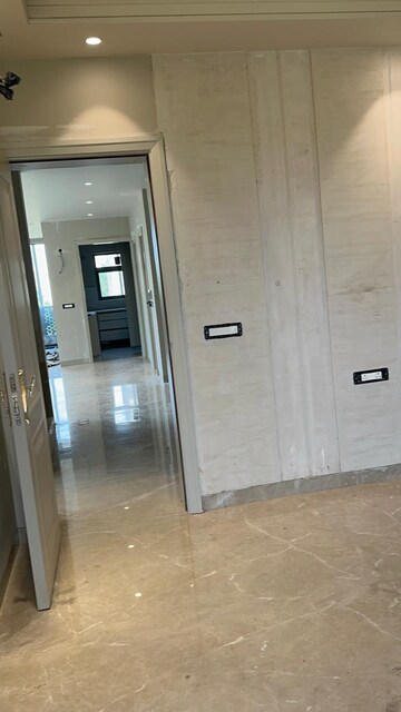Building Lobby in 3 BHK Builder Floor at New Industrial Township 3 – for Sale