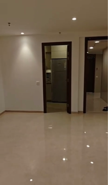 Room in 3 BHK Apartment at Hiranandani Highland, Powai – for Sale