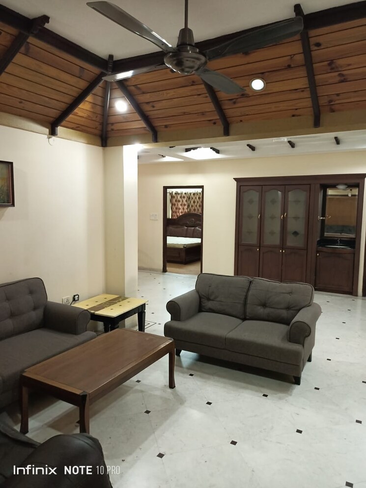 Living Room, madhapur 3 Bedroom 2000 Sq.Ft. Apartment In Madhapur Hyderabad 9130846