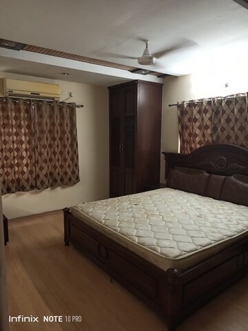 Bedroom in 3 BHK Apartment at Madhapur – for Rent