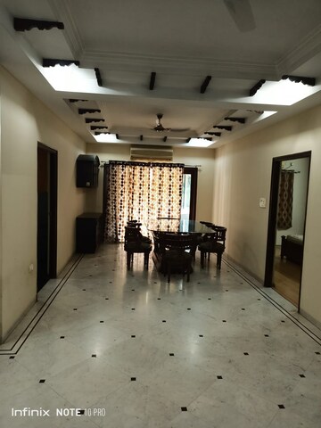 Living Room in 3 BHK Apartment at Madhapur – for Rent