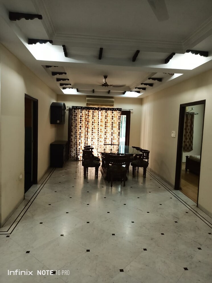 Living Room, madhapur 3 Bedroom 2000 Sq.Ft. Apartment In Madhapur Hyderabad 9130846
