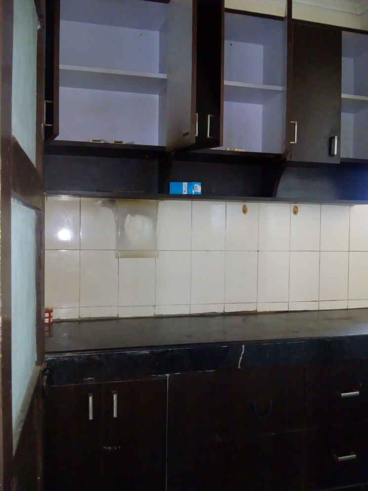 Kitchen, sarita vihar 1 Bedroom 516 Sq.Ft. Apartment In Sarita Vihar Delhi 9130850